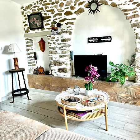Appartement Cosy Saint-Hilaire-de-Brethmas Esterno foto