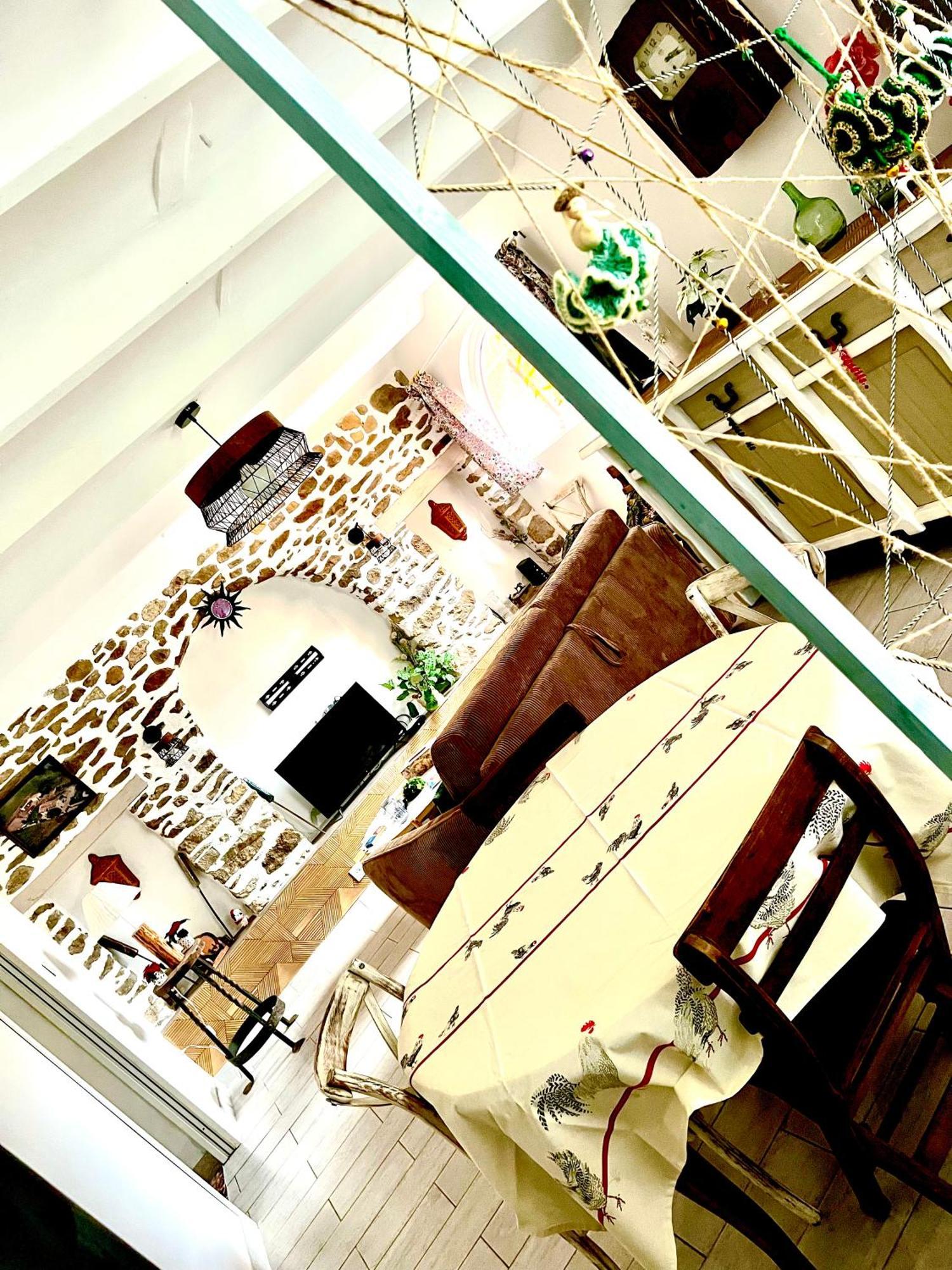 Appartement Cosy Saint-Hilaire-de-Brethmas Esterno foto